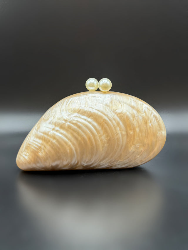 Acrylic Shell Clutch Sand