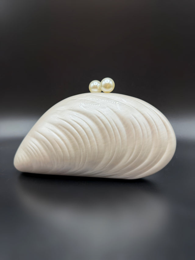 Acrylic Shell Clutch Pearl