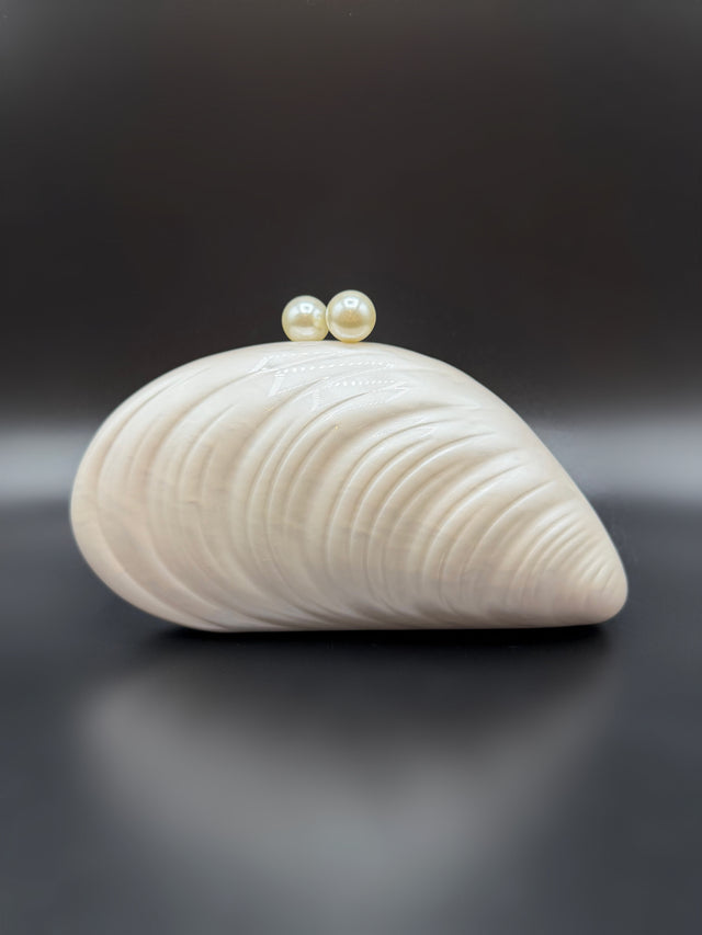 Acrylic Shell Clutch Pearl