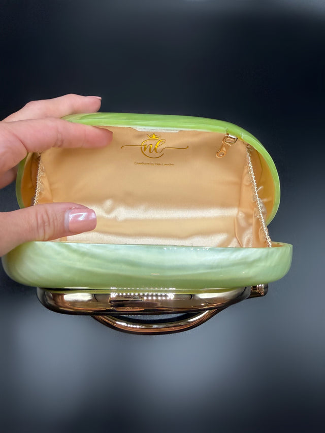 Green Hand Clutch