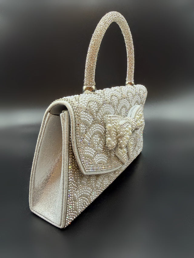 Pearl Bow Top Handle