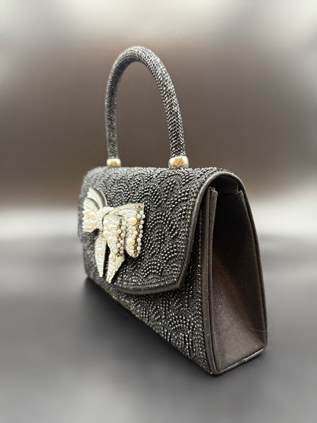 Black Pearl Bow Top Handle