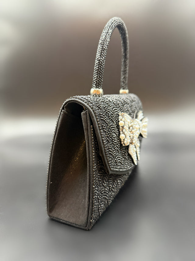 Black Pearl Bow Top Handle