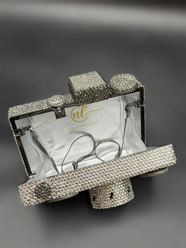 Capture the Moment Black