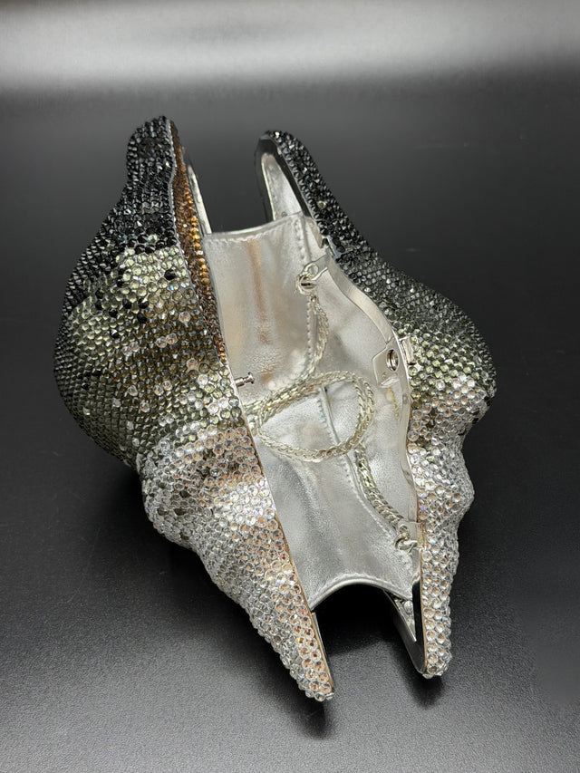 Conch Shell Grey