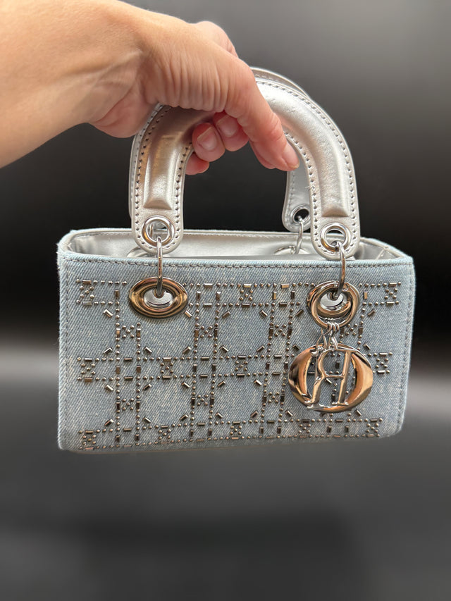 Light Denim Top Handles