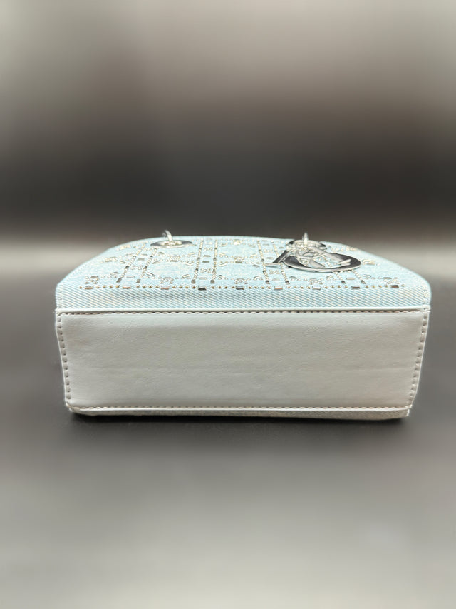 Light Denim Top Handles