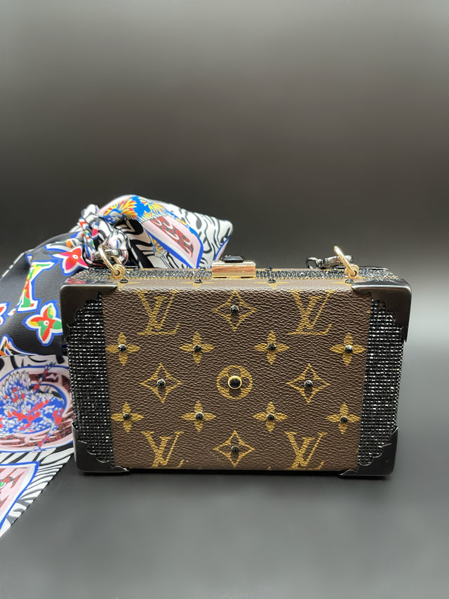 Buy Upcycled Louis Vuitton Purse Online In India -  India